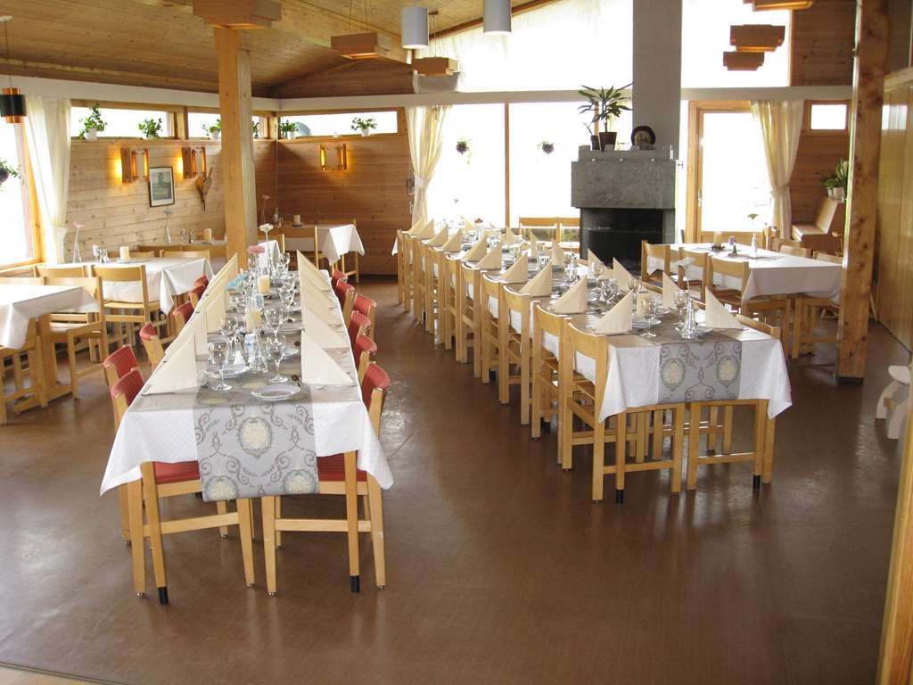 Dombas Hotel Restaurante foto